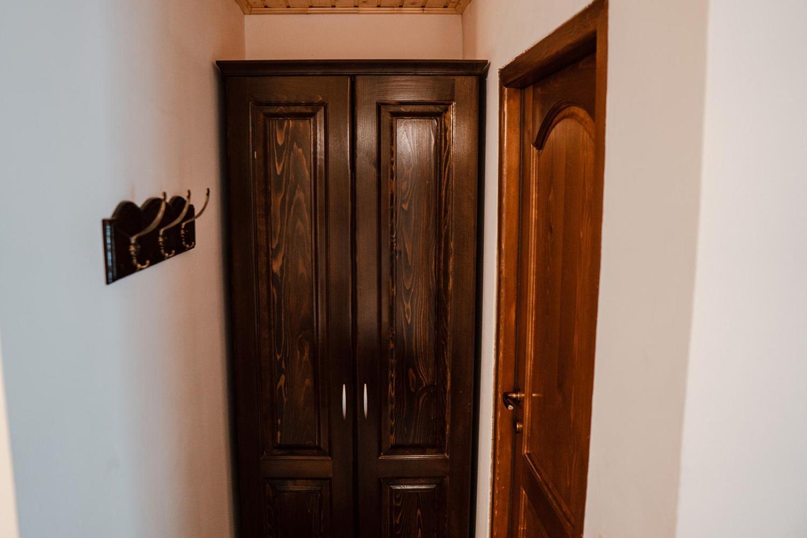 Pensiunea Petru Şugag Camera foto